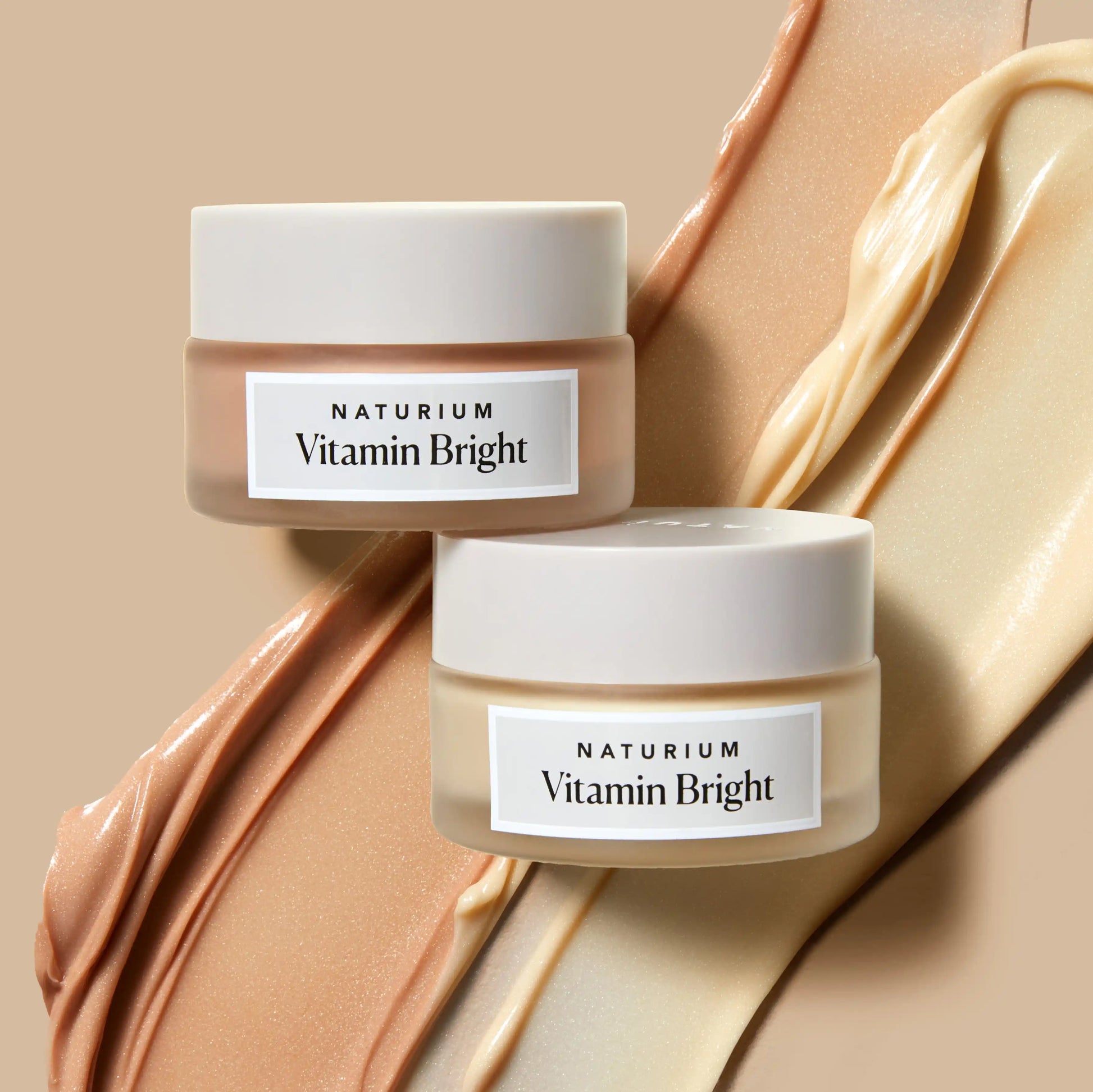 vitamin-bright-illuminating-eye-cream-e8 HR-vitaminbright_5215_revised_crop_358f212b-4c02-447b-a020-3fcecfbd39c5.webp