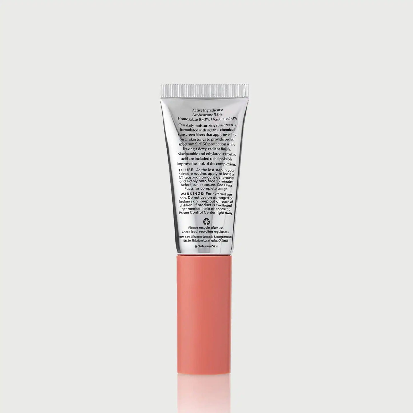 dew-glow-moisturizer-spf-50-travel-size-g3 NATR-10157_Dew-Glow-Moisturizer-SPF-50-Mini_back_capon_bonebkgd_d7cb9bbb-e294-42e2-8d5a-28c73c09b5b5.webp